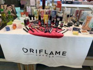 oriflame-stand